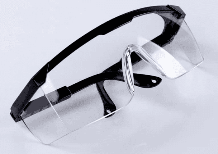 TRANSPARENT SAFETY GOOGLES